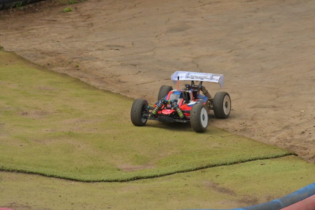 buggy RC piste SMARC