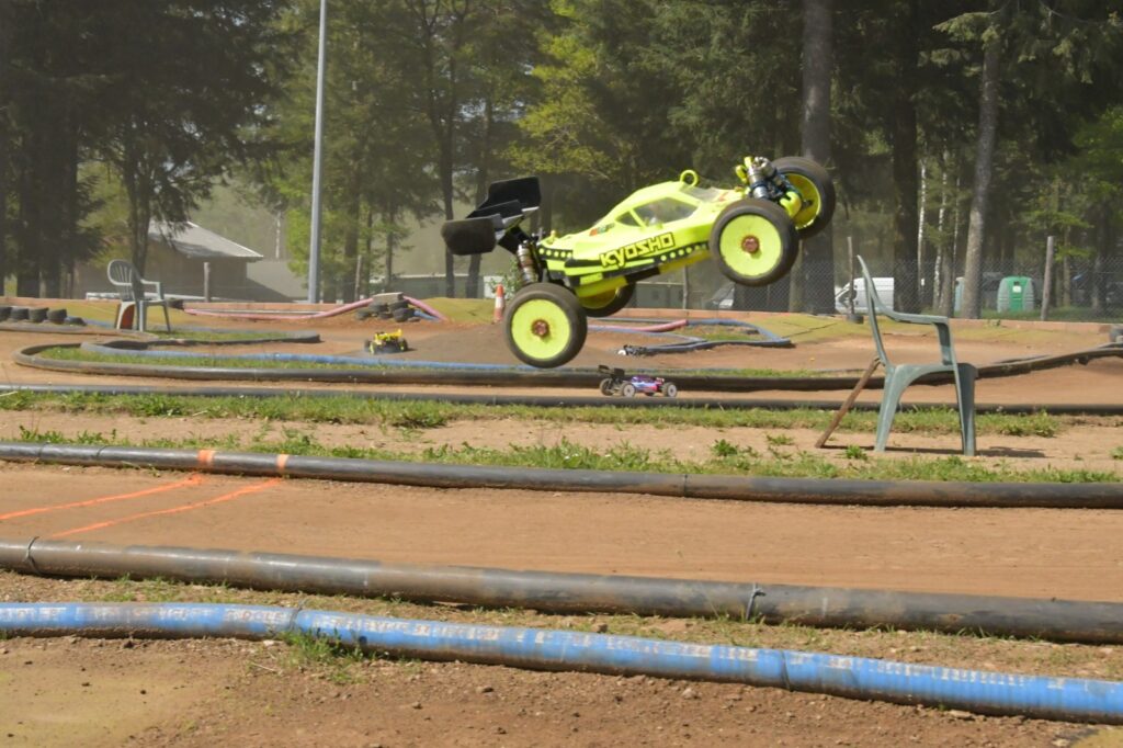 buggy RC piste SMARC